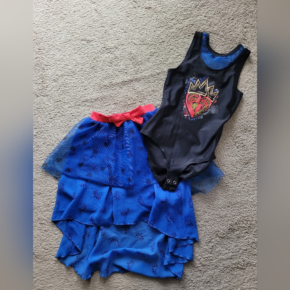 Descendants Evie Outfit